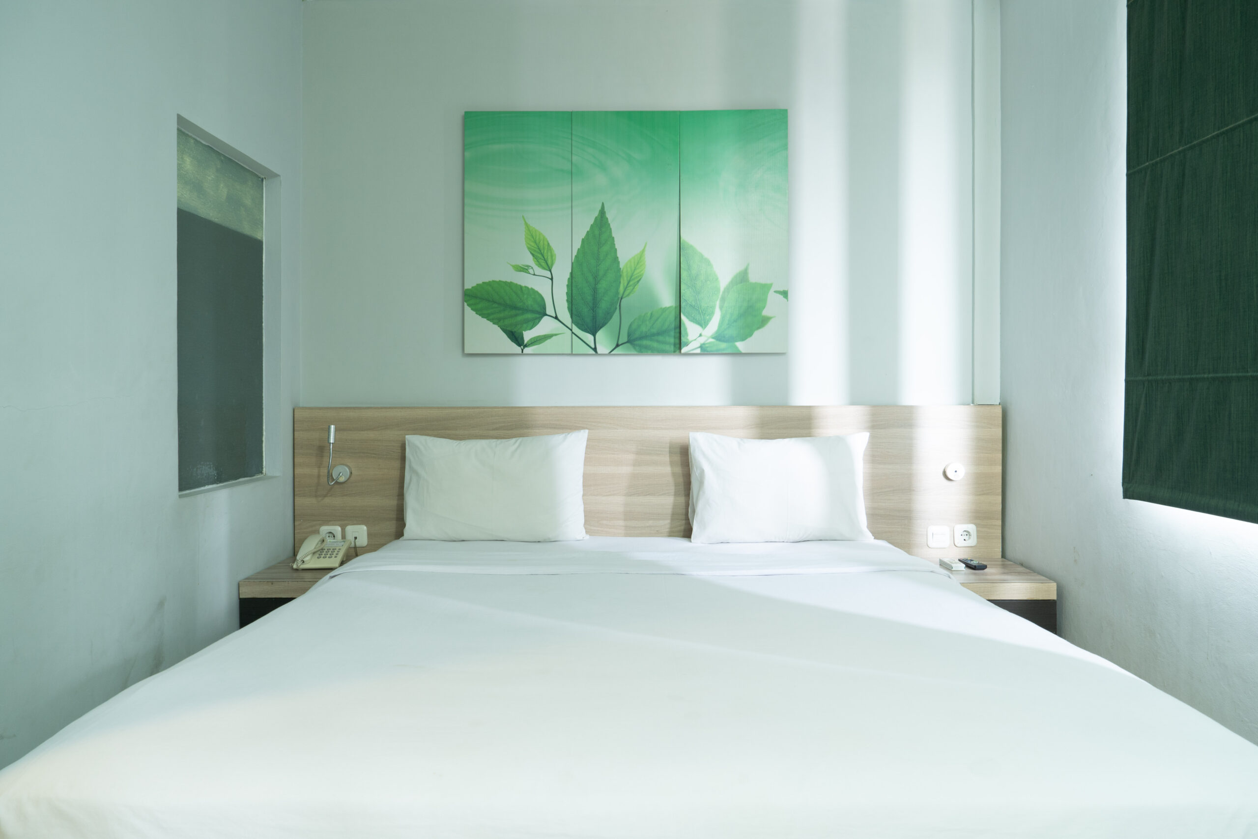 deluxe-room-bed-updated